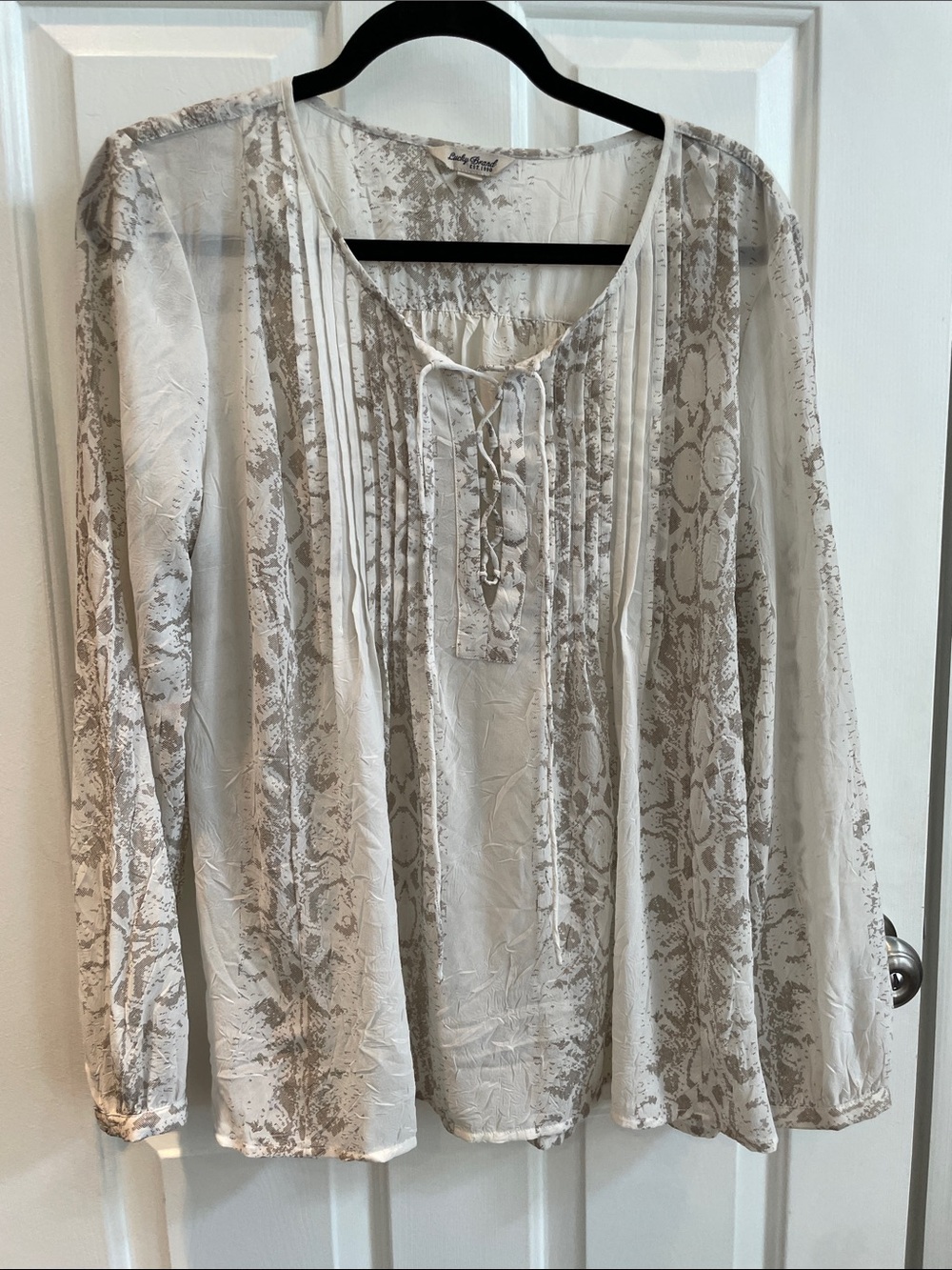 Lucky Brand Cream and Taupe Snake Print Peasant Blouse